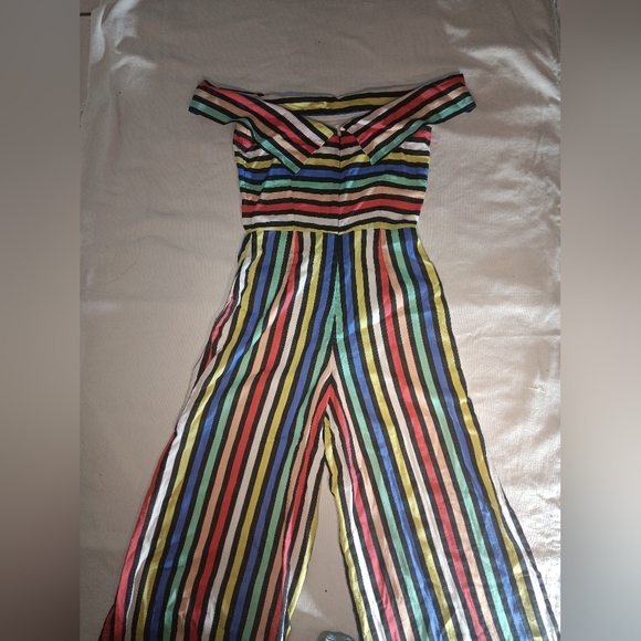 Striped Off-Shoulder Jumpsuit - Picture 7 of 11